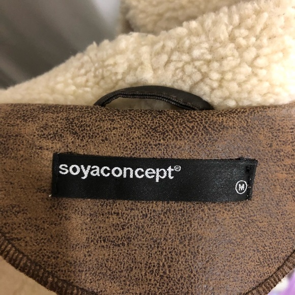 Women’s Brown Lined Faux Leather Vest. Size Medium. Soya Concept. Like New. - Picture 6 of 8